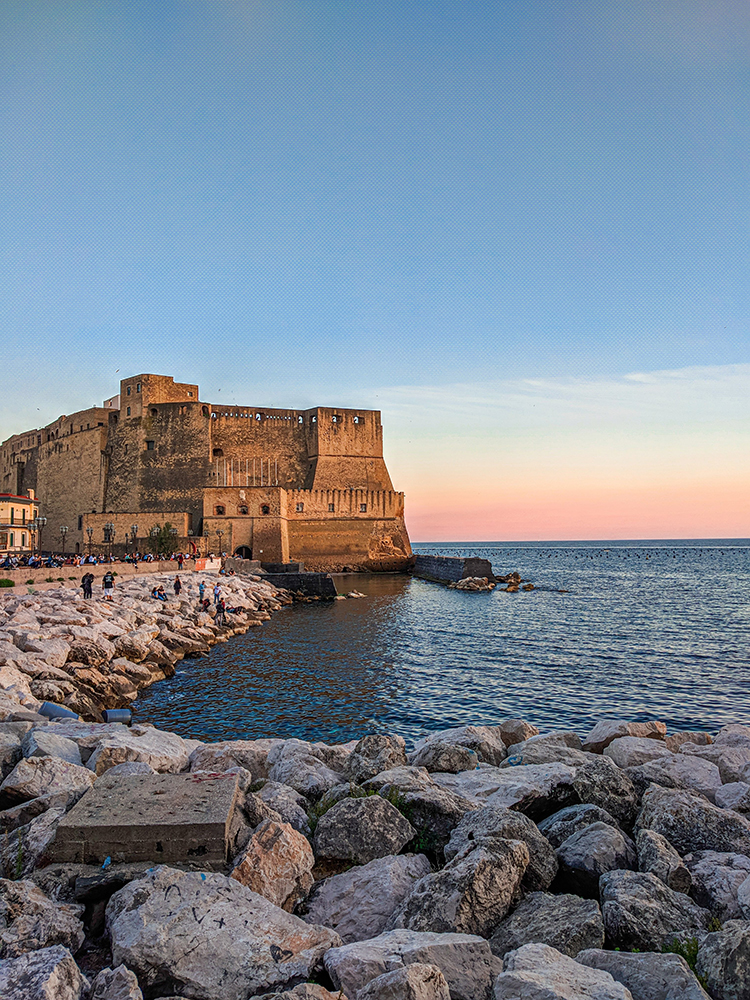 Castel dell'Ovo Napoli